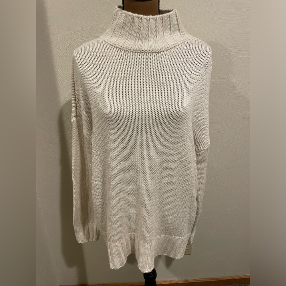 Large Vineyard Vines Subtle Shine Holiday Mock Sweater Marshmallow
